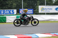 Vintage-motorcycle-club;eventdigitalimages;mallory-park;mallory-park-trackday-photographs;no-limits-trackdays;peter-wileman-photography;trackday-digital-images;trackday-photos;vmcc-festival-1000-bikes-photographs